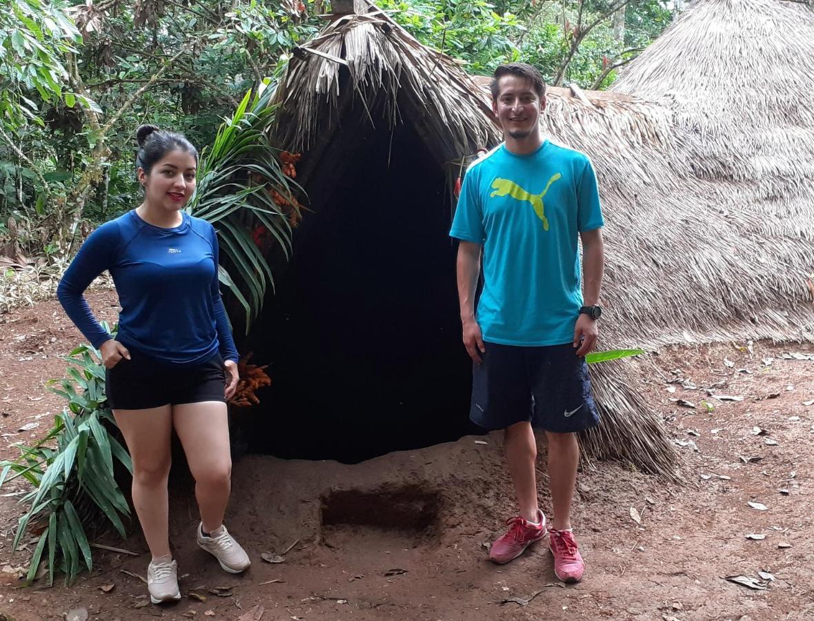 Shipati Lodge Puerto Misahuallí 外观 照片